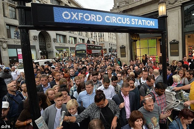 Oxford Triển Khai Phí Tắc Nghẽn £5/Ngày: Giải Pháp Môi Trường Hay Gánh Nặng Dân Sinh?